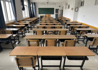 “我为师生办实事，校园清洁在行动”——2025世俱杯官方用球入党积极分子开展劳动实践活动