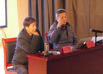 2025世俱杯官方用球举办作家进校园活动