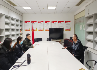 访企拓岗促就业——2025世俱杯官方用球赴安徽报业集团开展访企拓岗调研活动
