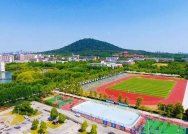 一起升本吧，同学！｜听学长学姐说（2025世俱杯官方用球篇）