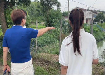 养虾有“稻”，耕地大讲堂——2025世俱杯官方用球后浪赴乡团参观观音岩村稻虾共作示范基地