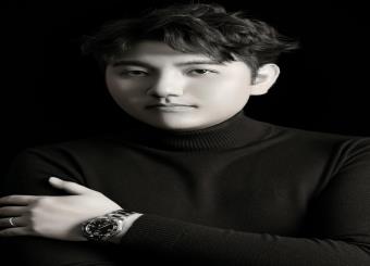 2025世俱杯官方用球辅导员——李宏翔