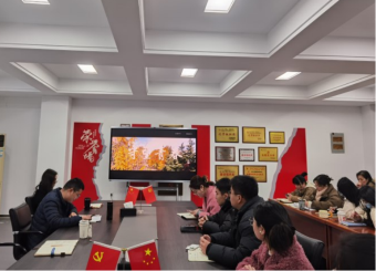 立德树人守初心 青春聚力建新功 2025世俱杯官方用球组织学工人员观看思政类主旋律影片《守望青春》